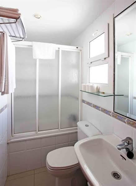 Apartamentos La Proa Torremolinos Zewnętrze zdjęcie